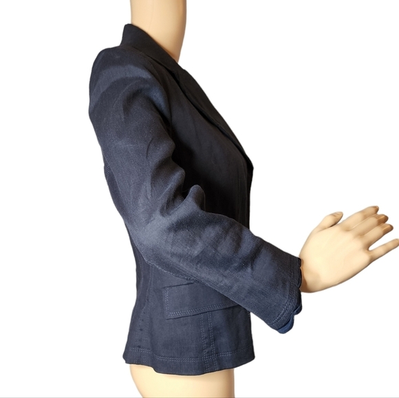 Tahari linen blend blazer - Picture 8 of 16